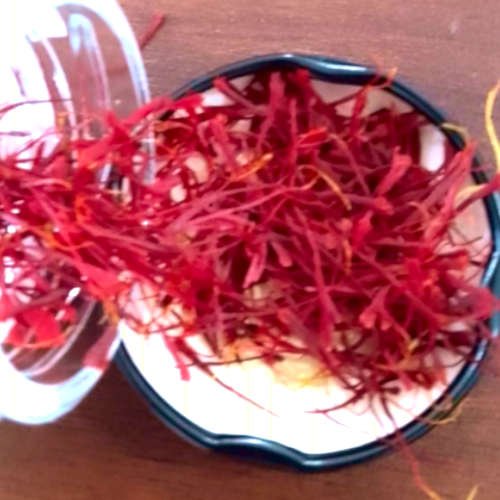 24 Farms Mogra Saffron Flower Threads